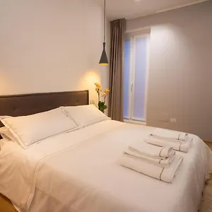 Bamboo Milano Sinatra Pensión
